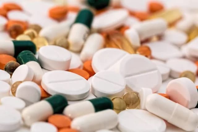 Czy na nerwicę bierze się leki? Dowiedz się, jakie są opcje farmakoterapii Czy na nerwicę bierze się leki? Dowiedz się, jakie są opcje farmakoterapii
